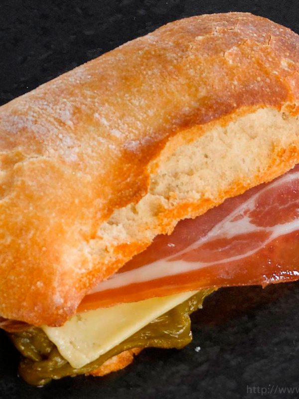bocadillo-jamon-queso